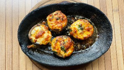 ЗАПЕЧЕННЫЕ ГРИБЫ С СЫРОМ